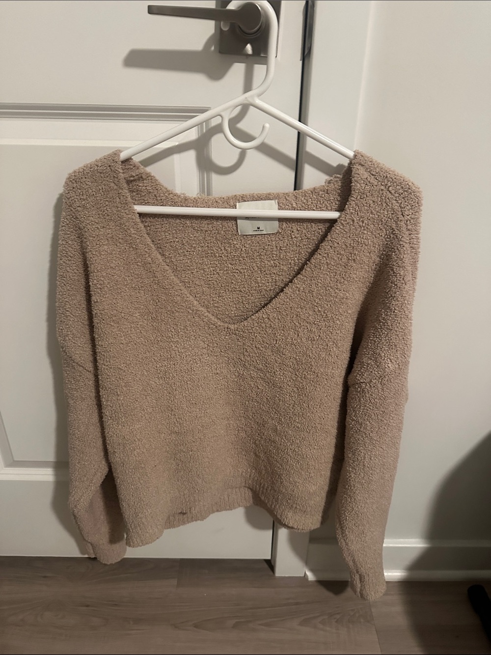 Abercrombie & Fitch Beige V-Neck Plush Sweater